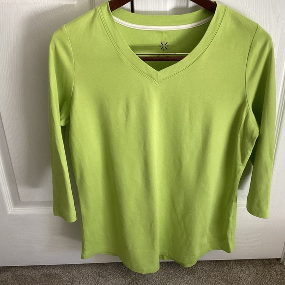 Ladies ISAAC MIZRAHI Lime Green 3/4 Sleeve Pullover Top Size Large - Picture 1 of 8